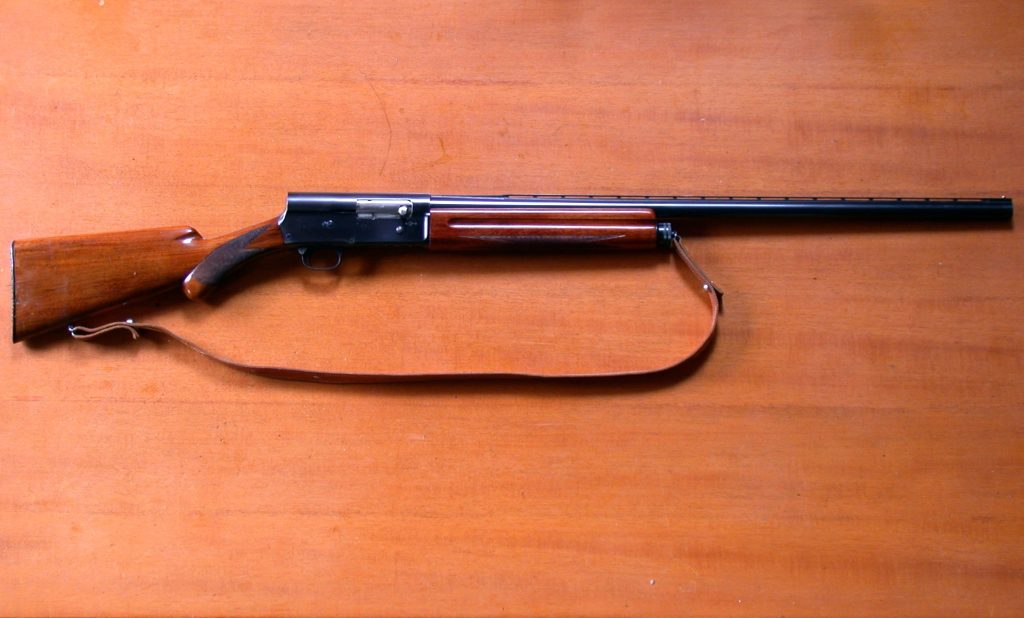 Полуавтоматический дробовик Browning Auto-5